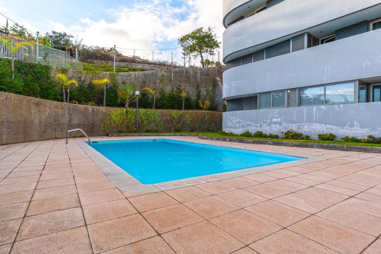 Appartamento Virtudes Ocean View With Pool By Hr Madeira Funchal  Esterno foto